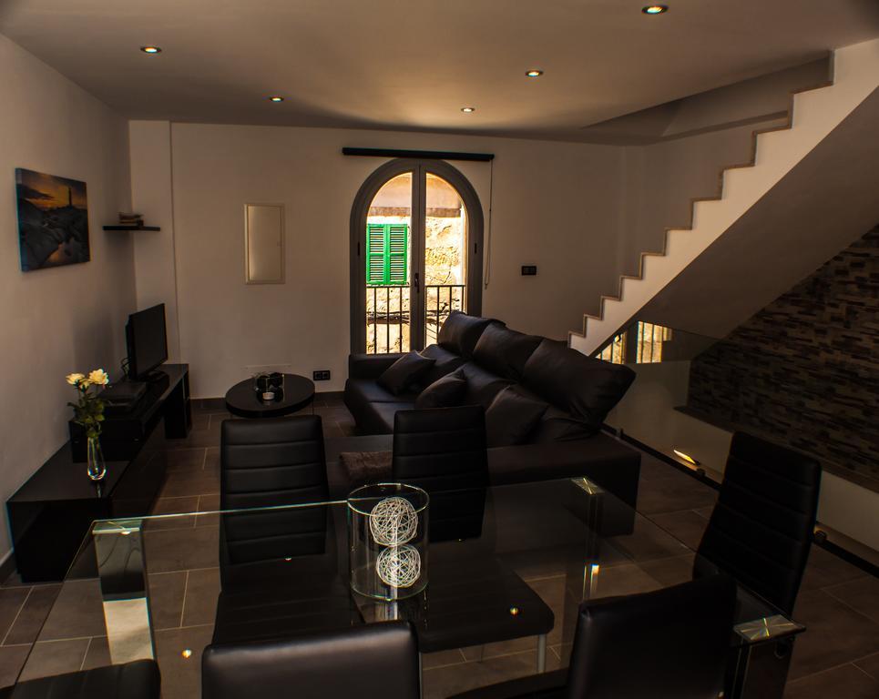 Townhouse Calvari By Homevillas360 波连斯萨 客房 照片