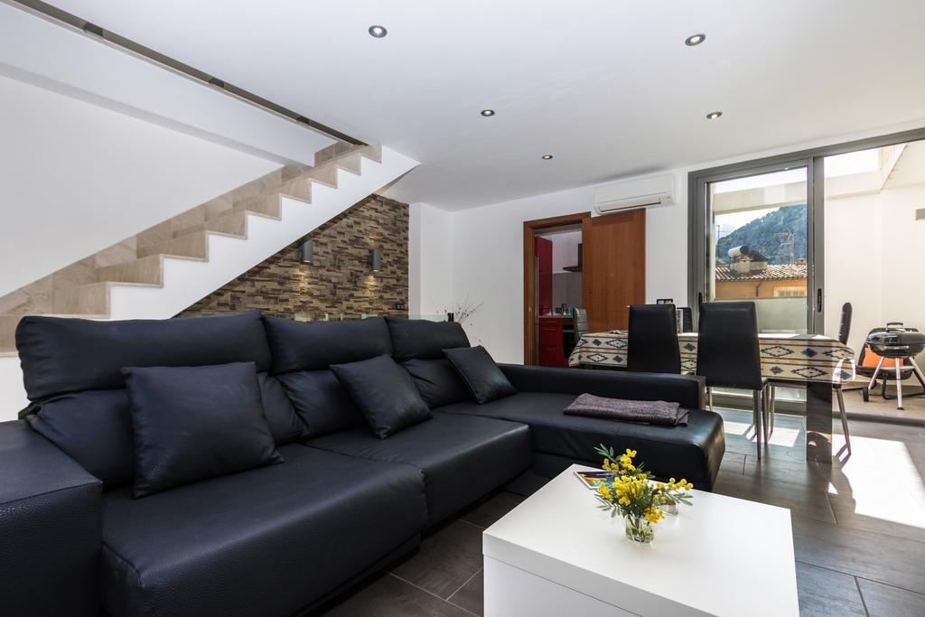 Townhouse Calvari By Homevillas360 波连斯萨 外观 照片
